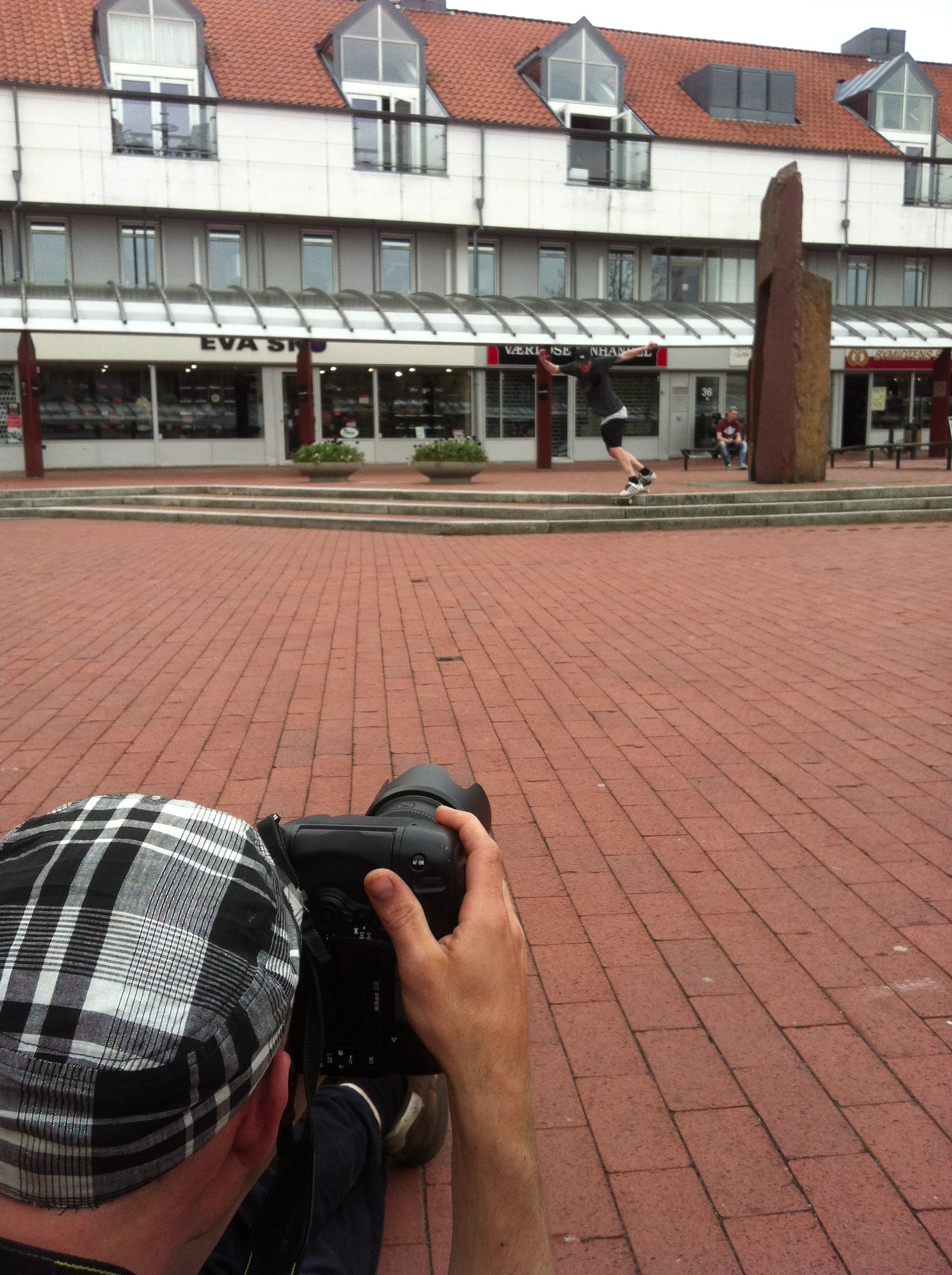 Mads Christensen Ronni Kjærside Pierre Stachurska Asmus Harm Benjamin Rubæk Morten Eriksen Skateboard Skateboarding copenhagen værløse skatesession streetskate trip labforum labcph skateshop local skateshop