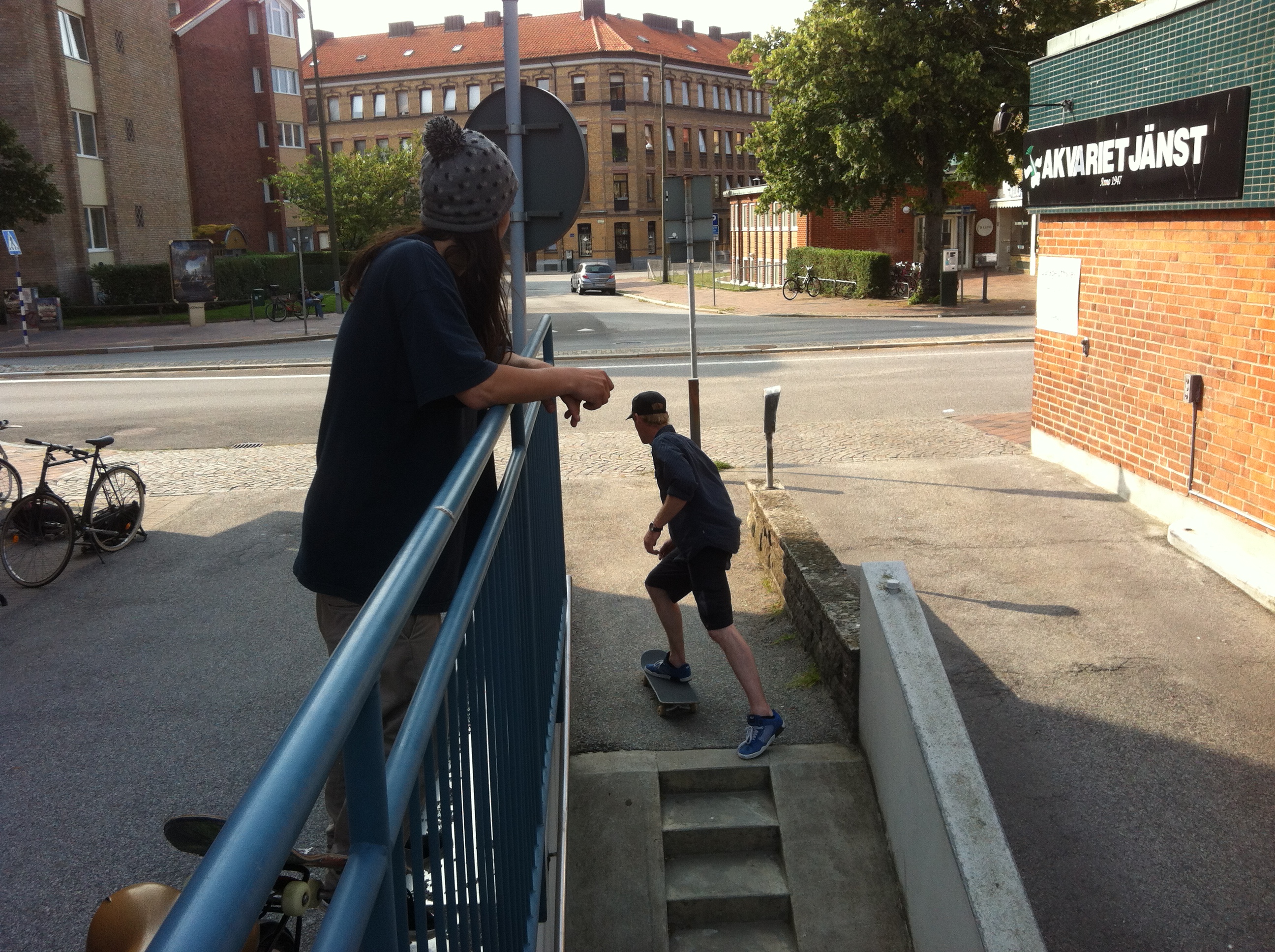 Mads Christensen Pierre Stachurska Chris Larsson Rasmus Razz Pedersen Henrik Bønk Linden Skateboarding Malmø street tur mission skateboard trip labcph labforum lab skate shop local shop copenhagen represent